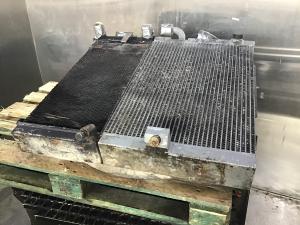 Liebherr Radiador combinado